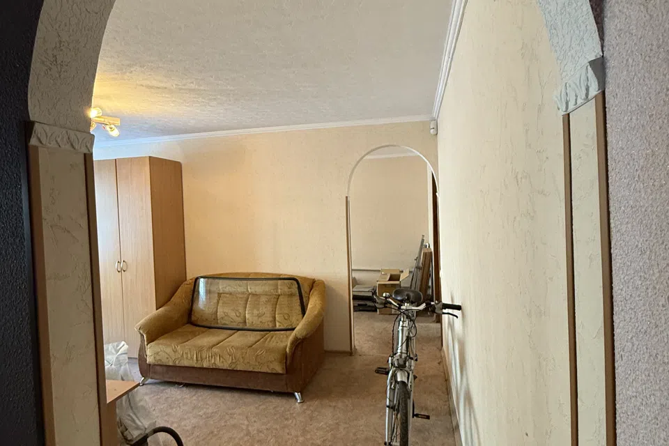 Продаётся 3-комнатная квартира, 56 м²