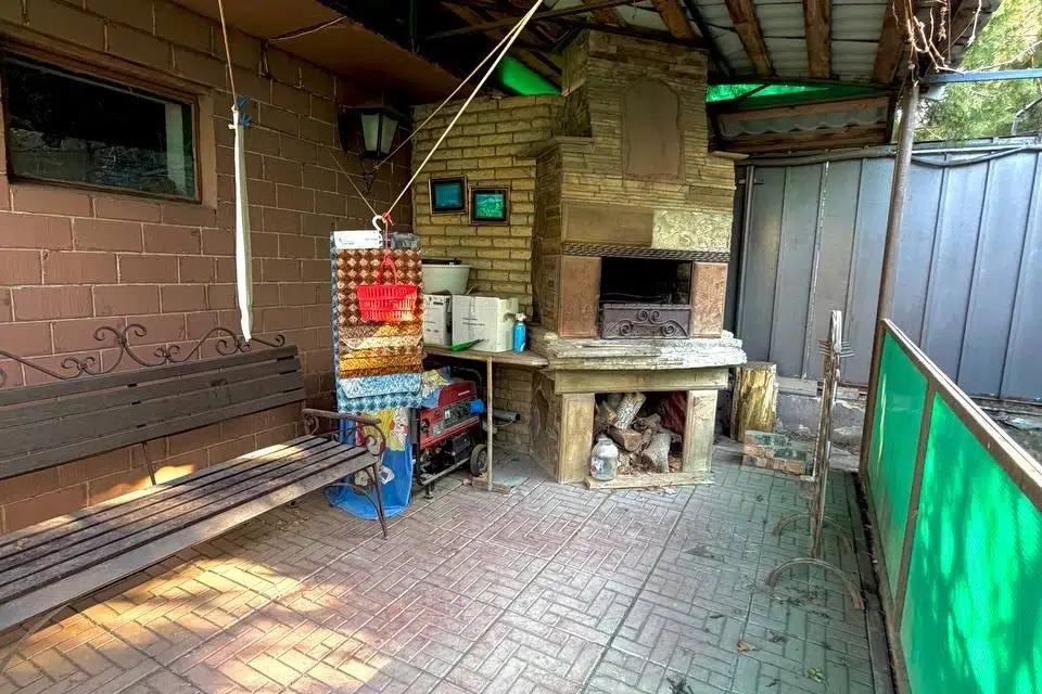 Продаётся 2-этажный дом, 300 м²