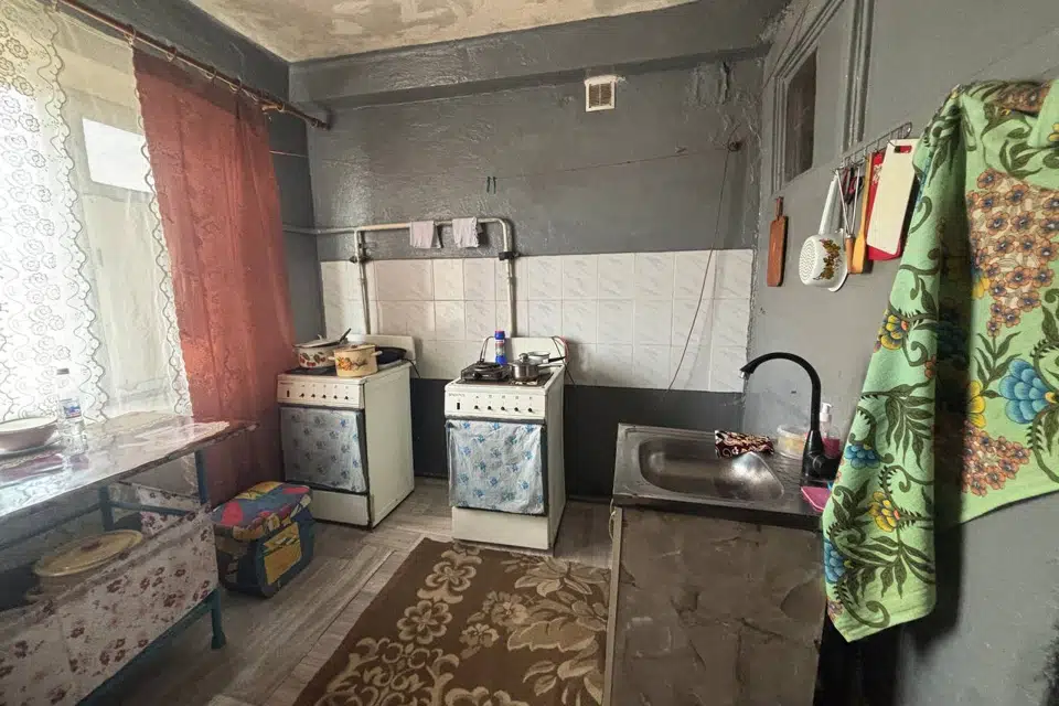 Продаётся комната в 4-комн. квартире, 12 м²