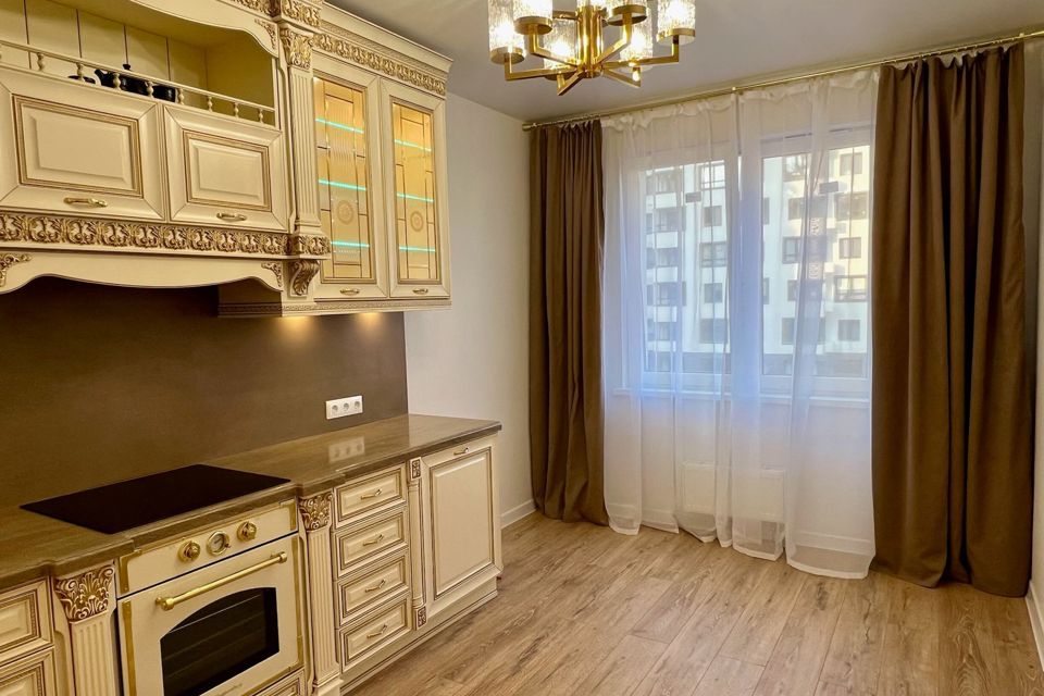 Продаётся 1-комнатная квартира, 37.7 м²