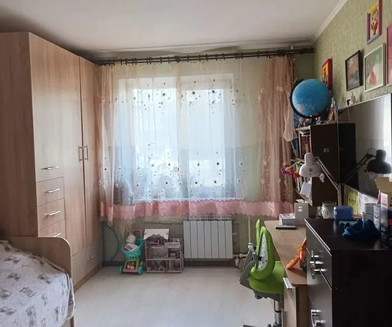 Продаётся 3-комнатная квартира, 70.35 м²