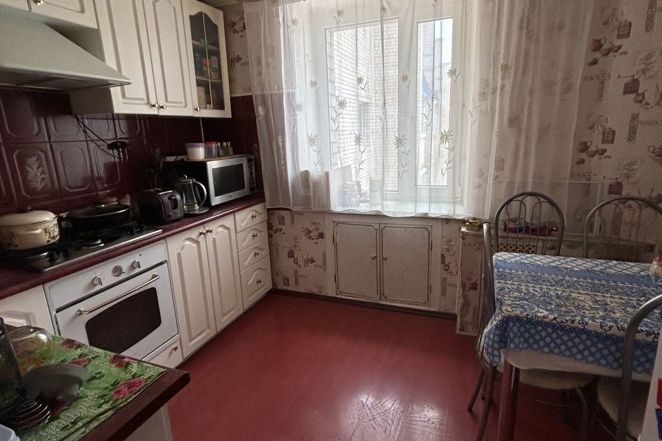 Продаётся 3-комнатная квартира, 62.4 м²