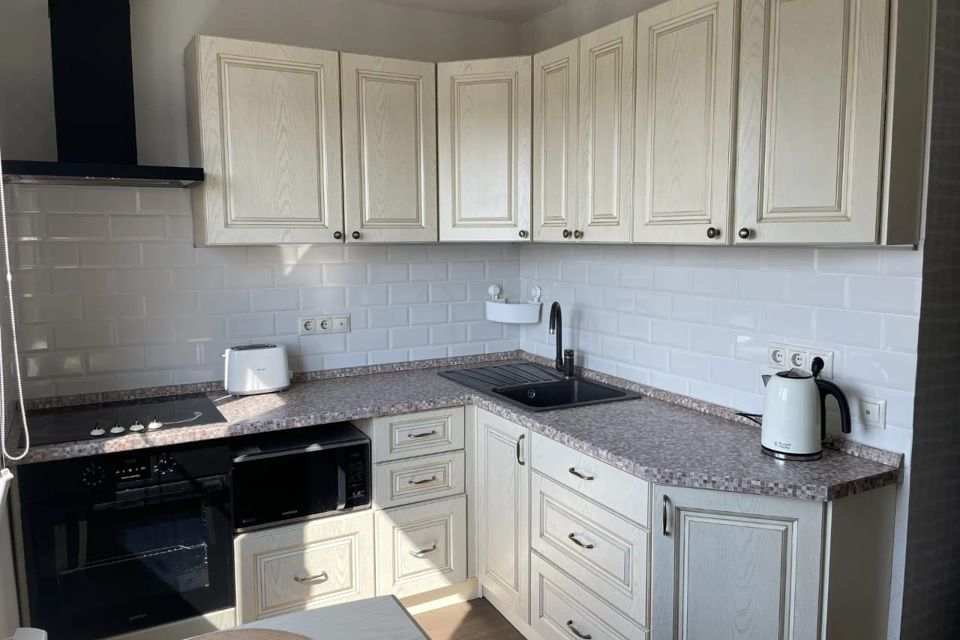 Продаётся 1-комнатная квартира, 38 м²