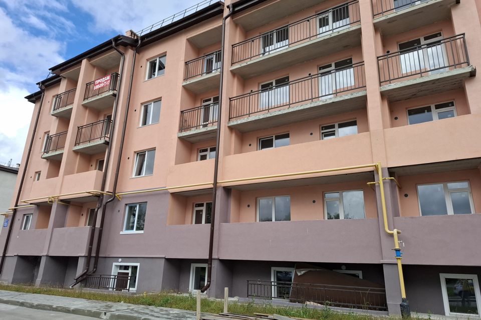 Продаётся 1-комнатная квартира, 42.5 м²