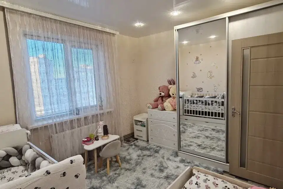 Продаётся 4-комнатная квартира, 84.5 м²