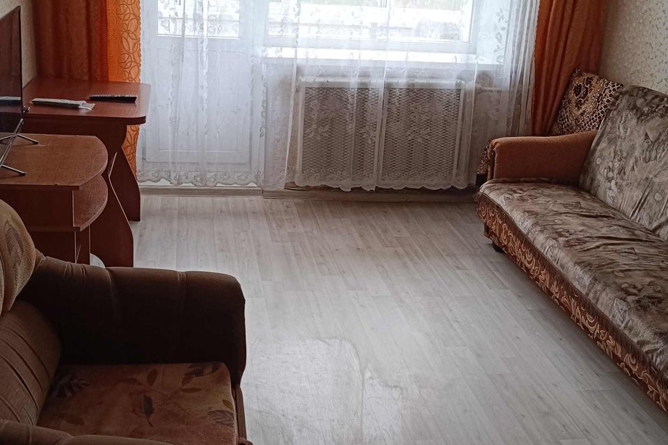 Сдаётся 3-комнатная квартира, 52 м²