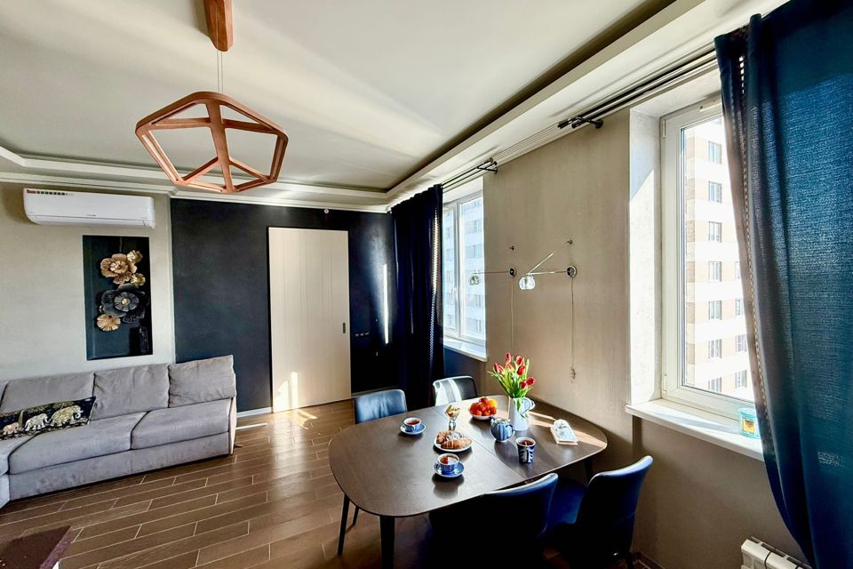 Продаётся 3-комнатная квартира, 82 м²