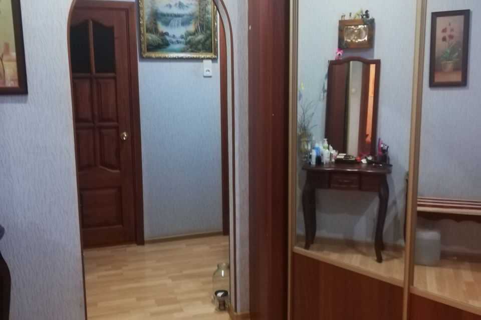 Продаётся 3-комнатная квартира, 63.8 м²