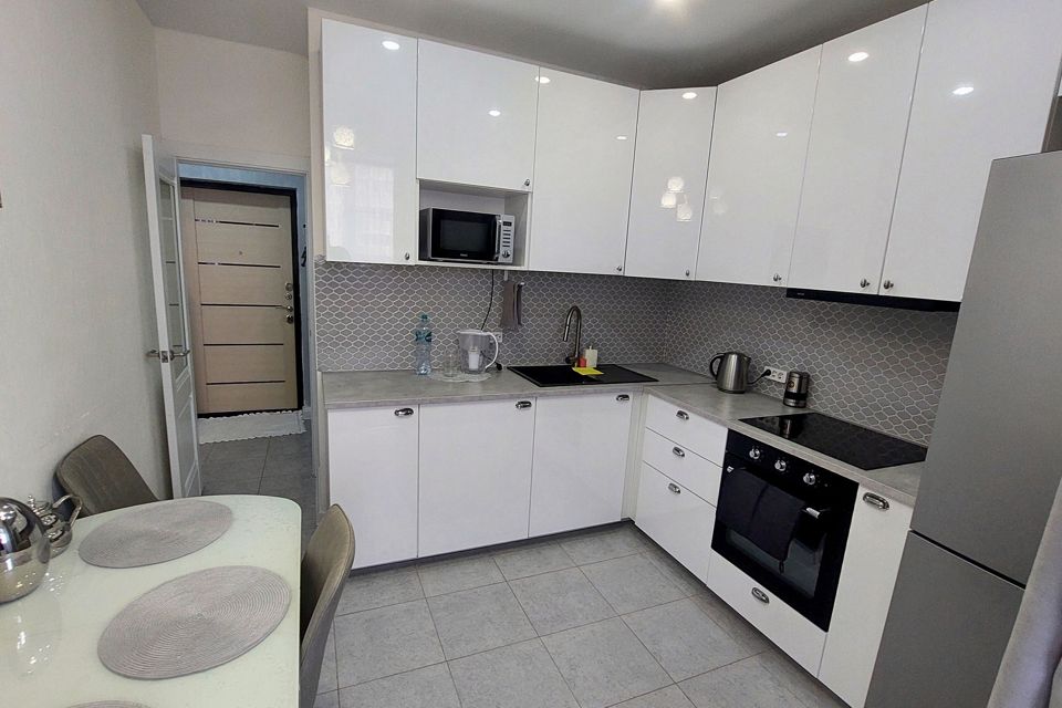 Продаётся 1-комнатная квартира, 36.5 м²