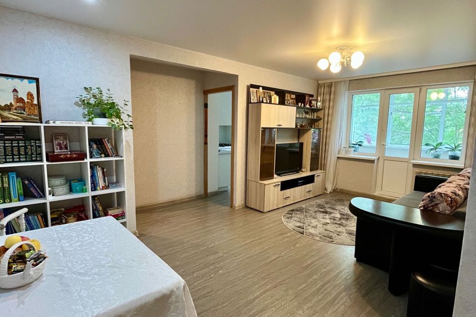 Продаётся 3-комнатная квартира, 58 м²