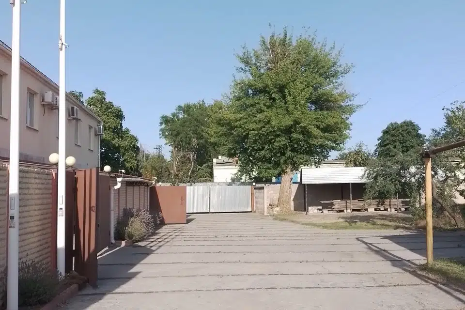 Сдаётся офис, 300 м²