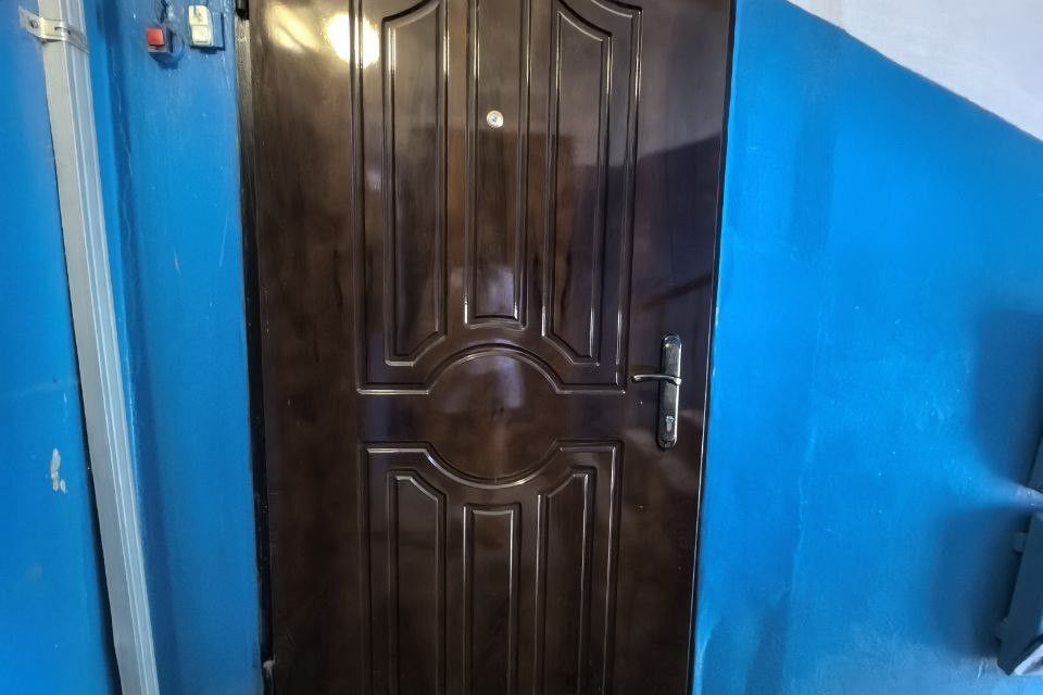 Продаётся 3-комнатная квартира, 43.7 м²