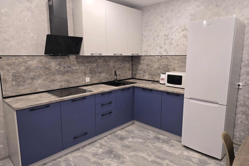 Сдаётся 1-комнатная квартира, 45 м²