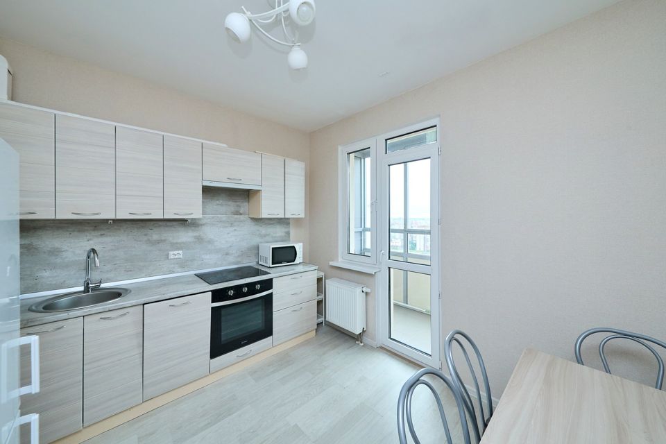 Продаётся 1-комнатная квартира, 37.7 м²