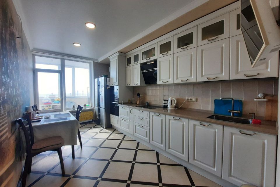 Продаётся 2-комнатная квартира, 61.1 м²