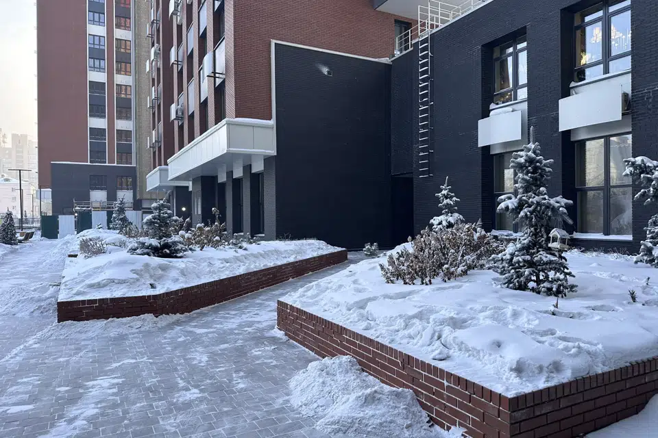 Продаётся 4-комнатная квартира, 117.9 м²