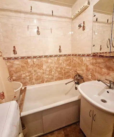 Продаётся 2-комнатная квартира, 53 м²