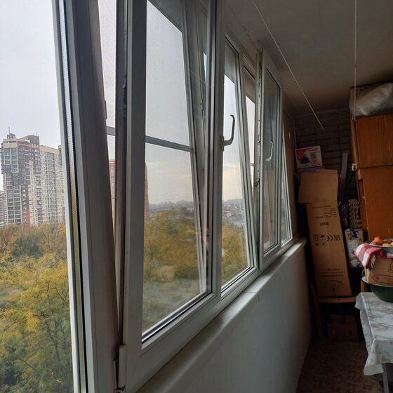 Продаётся 3 комнаты в 4-комн. квартире, 29.3 м²