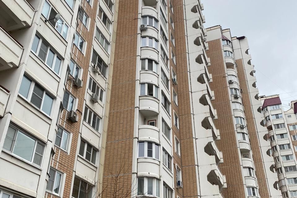 Продаётся 1-комнатная квартира, 41 м²