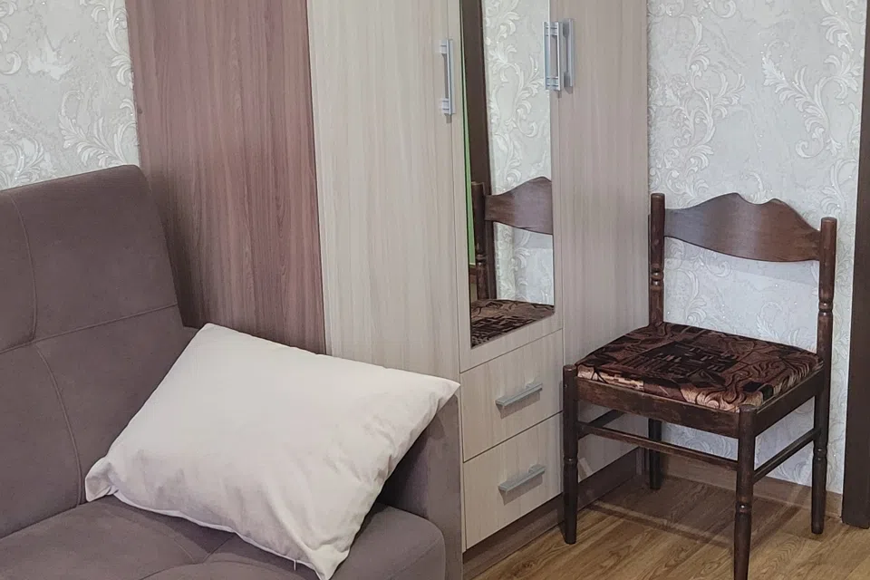 Продаётся комната в 1-комн. квартире, 13 м²