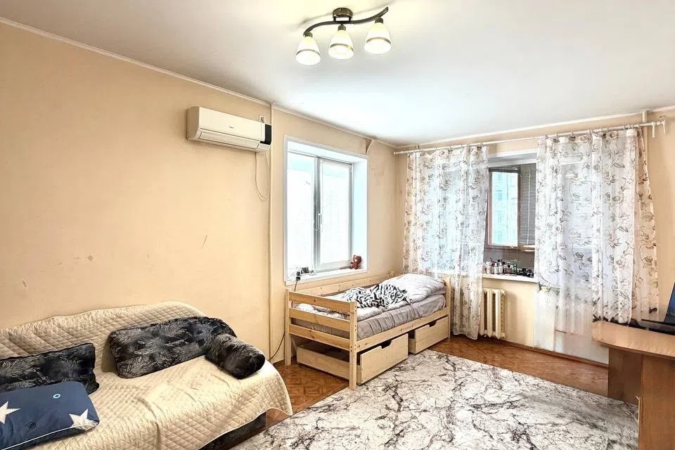 Продаётся 1-комнатная квартира, 32 м²