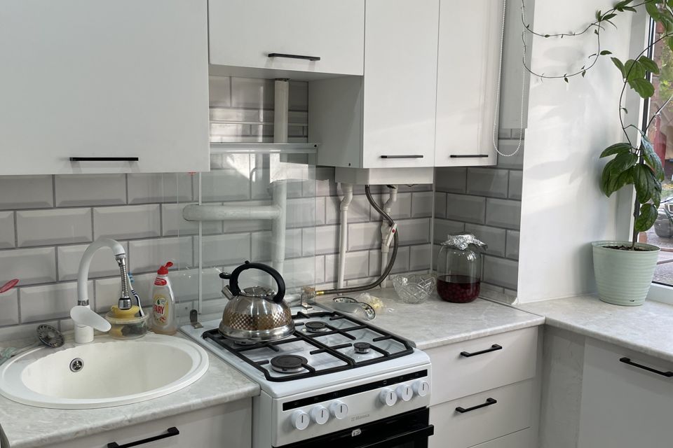 Продаётся 2-комнатная квартира, 43.6 м²