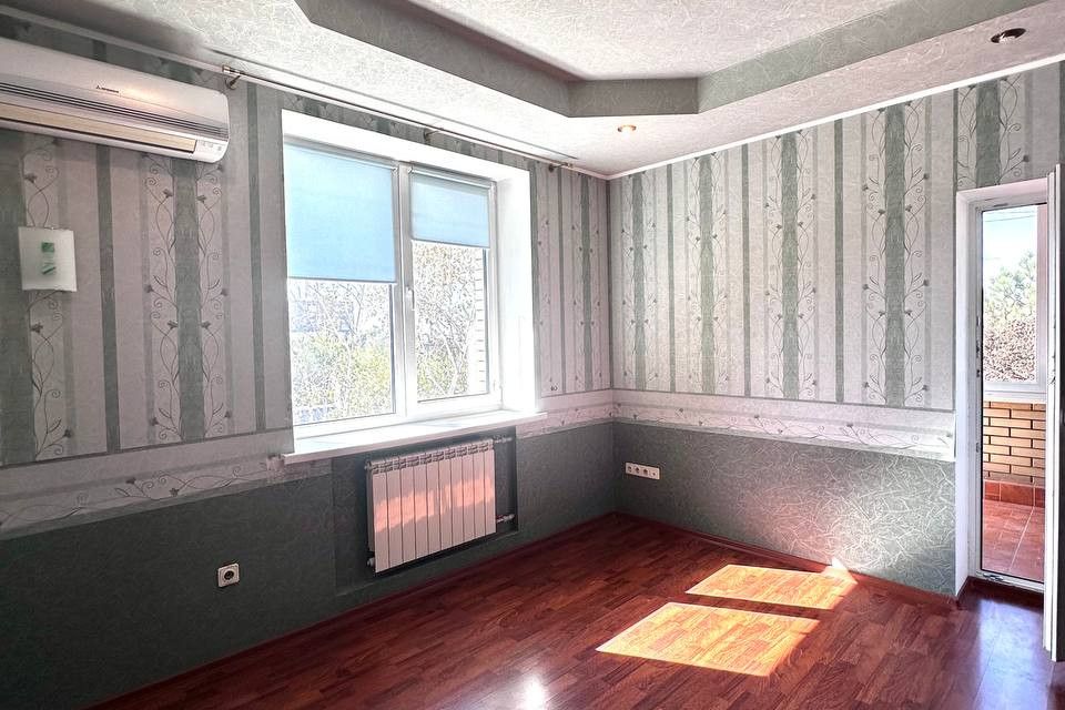 Продаётся 3-этажный дом, 311.5 м²