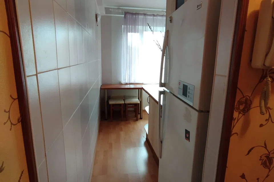 Продаётся 3-комнатная квартира, 44.9 м²