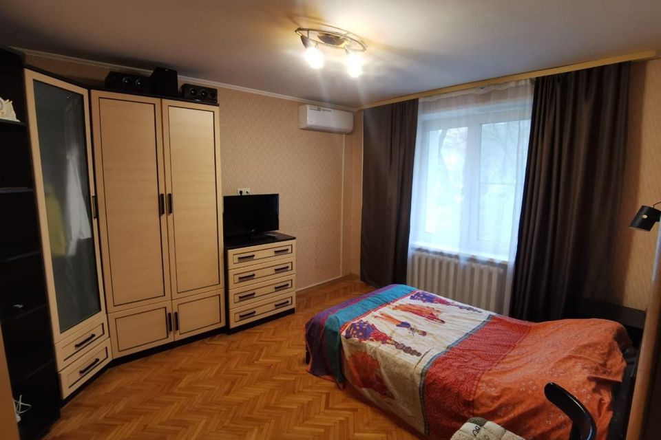 Продаётся 2-комнатная квартира, 37.4 м²