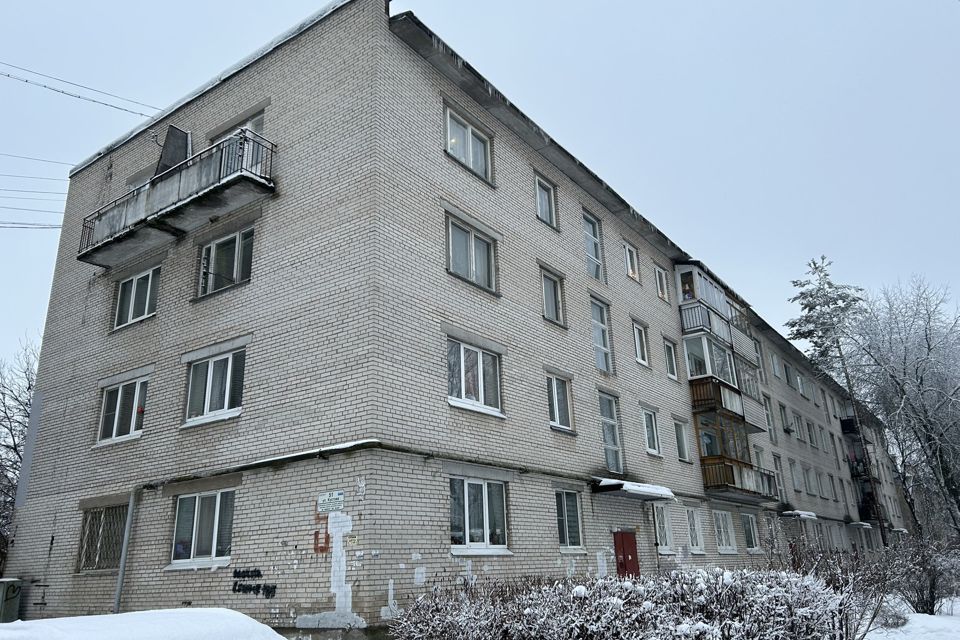 Продаётся 3-комнатная квартира, 61.8 м²