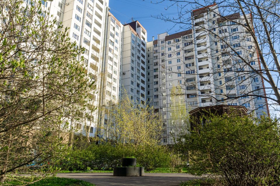 Продаётся 2-комнатная квартира, 68.3 м²