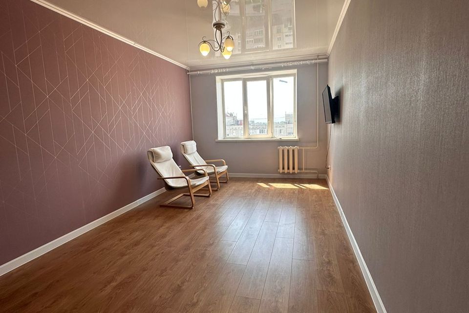 Продаётся 1-комнатная квартира, 41.8 м²