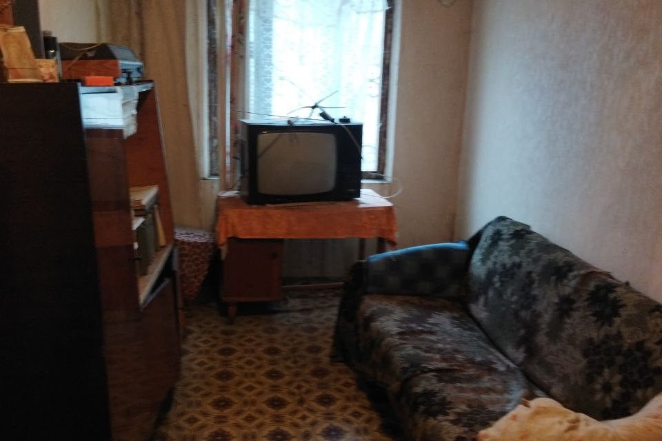 Продаётся 3-комнатная квартира, 61.7 м²