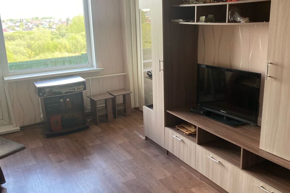 Продаётся 4-комнатная квартира, 58.9 м²