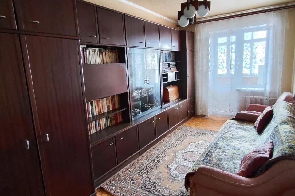 Продаётся 4-комнатная квартира, 80 м²