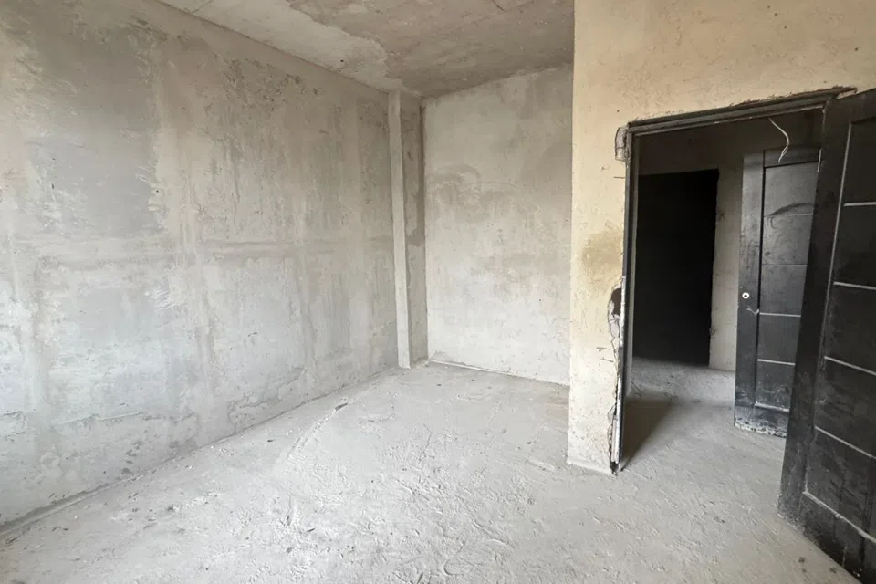Продаётся 2-комнатная квартира, 75.8 м²