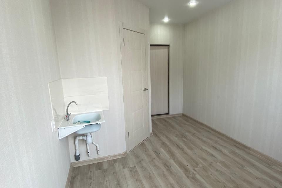 Продаётся комната в 1-комн. квартире, 11.7 м²