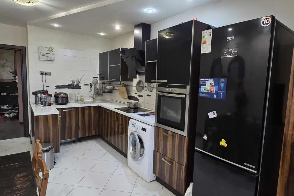 Продаётся 3-комнатная квартира, 99.6 м²