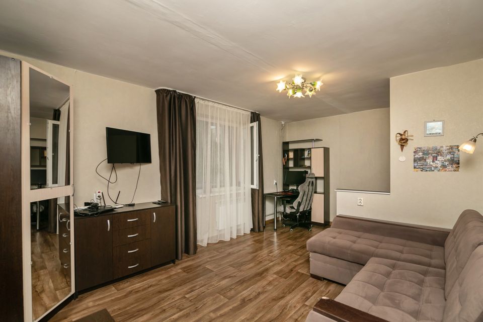 Продаётся 1-комнатная квартира, 45.3 м²