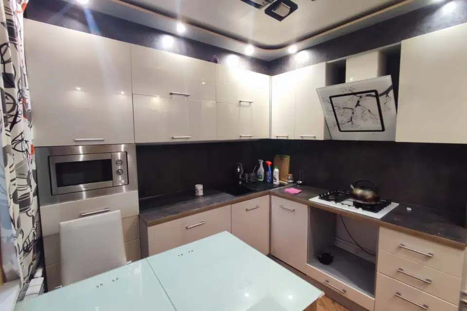Продаётся 3-комнатная квартира, 67.8 м²