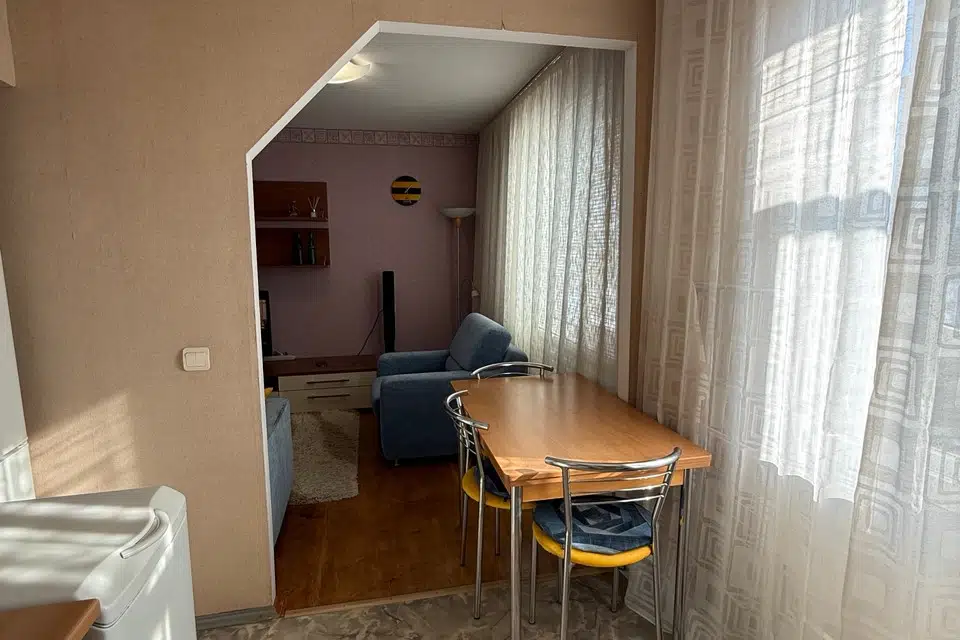 Продаётся 2-комнатная квартира, 43.7 м²