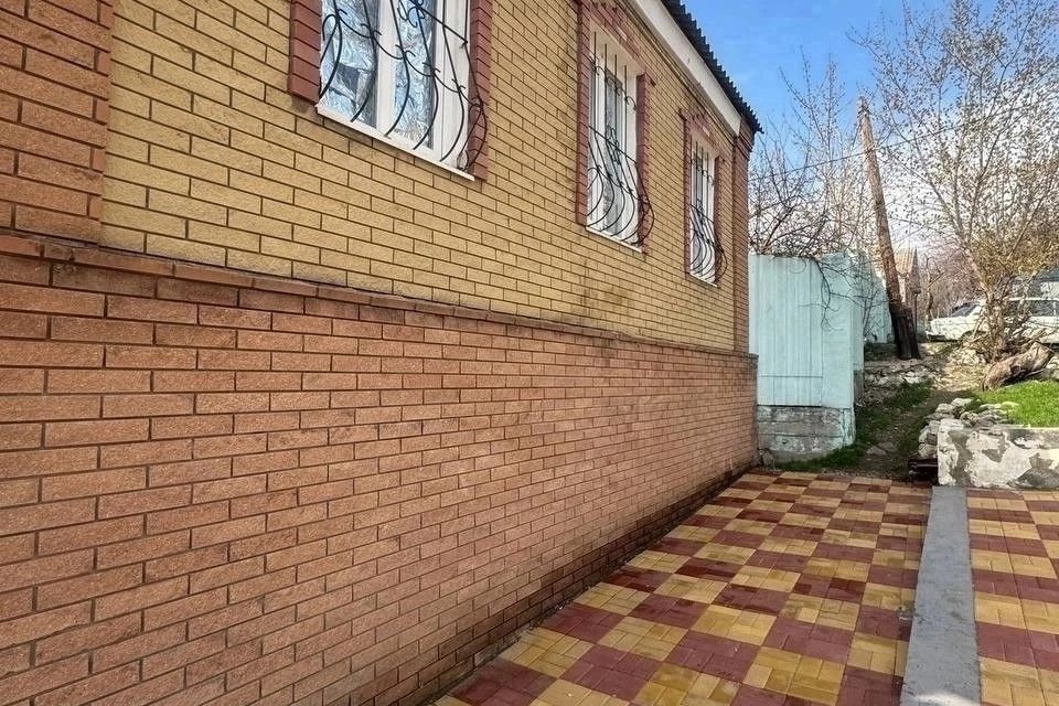 Продаётся 2-этажный дом, 90 м²