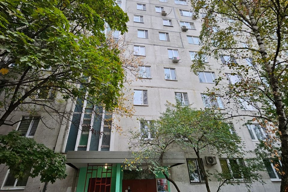 Продаётся 1-комнатная квартира, 32 м²