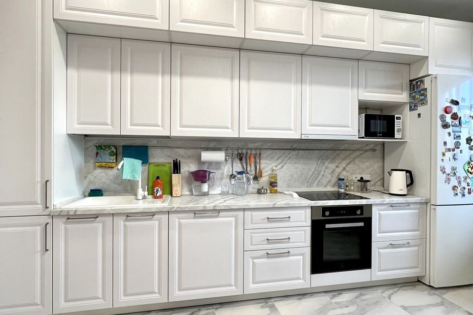 Продаётся 3-комнатная квартира, 100 м²