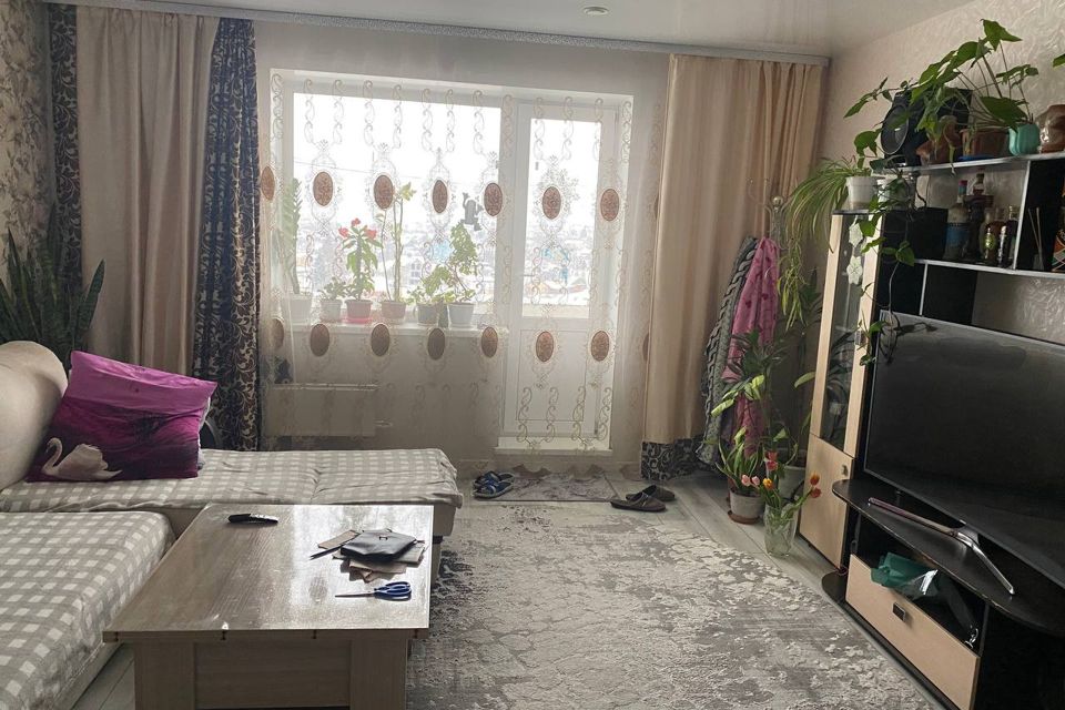 Продаётся 4-комнатная квартира, 81 м²