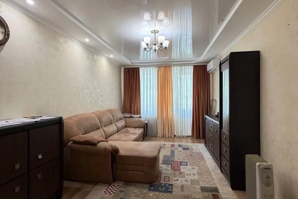 Продаётся 3-комнатная квартира, 64.2 м²