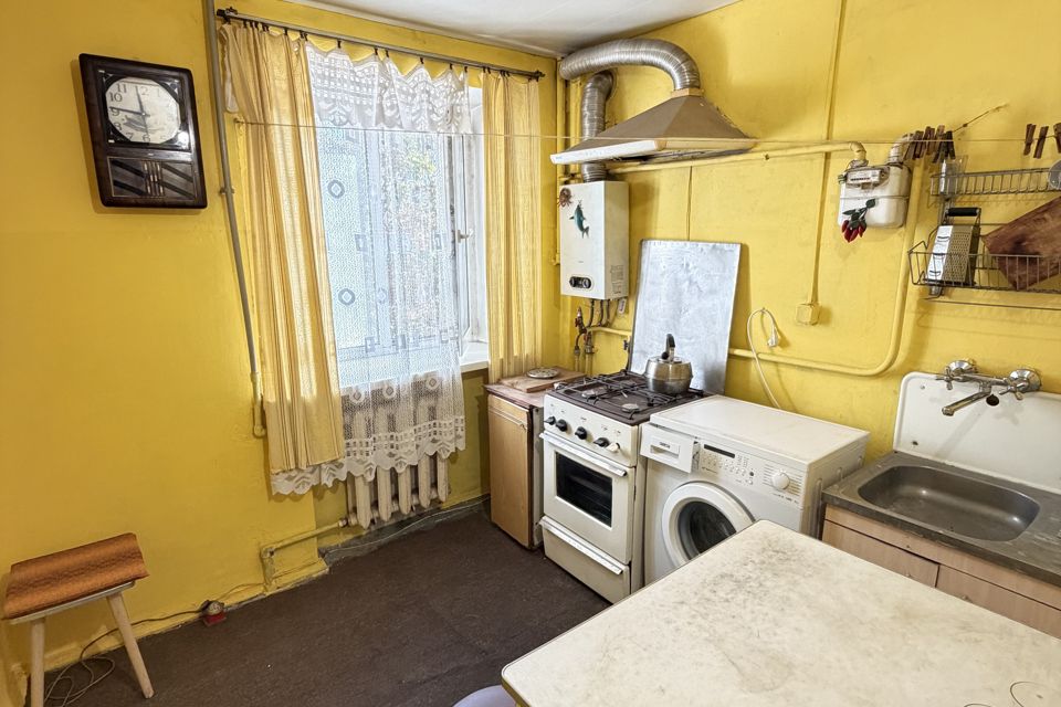 Продаётся 2-комнатная квартира, 42 м²