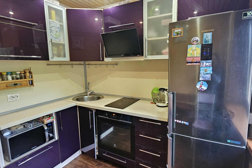 Продаётся 3-комнатная квартира, 59 м²