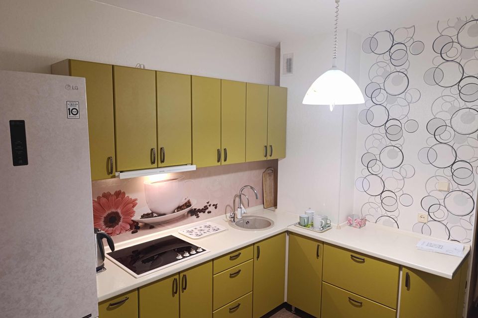 Продаётся 1-комнатная квартира, 40.7 м²
