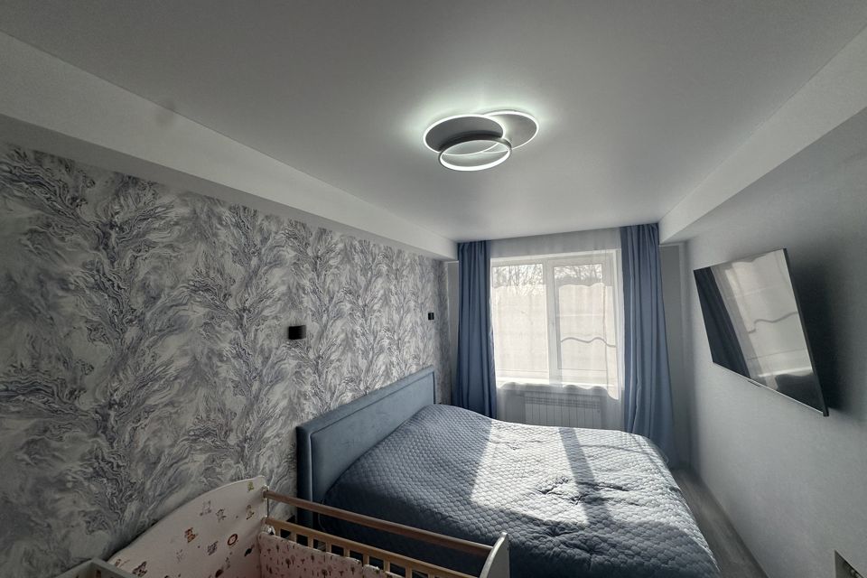 Продаётся 4-комнатная квартира, 73.7 м²